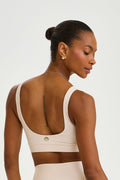 Conjunto Top e Calça Essencial Off White