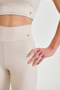 Legging Canelada Com Levanta Bumbum Off White