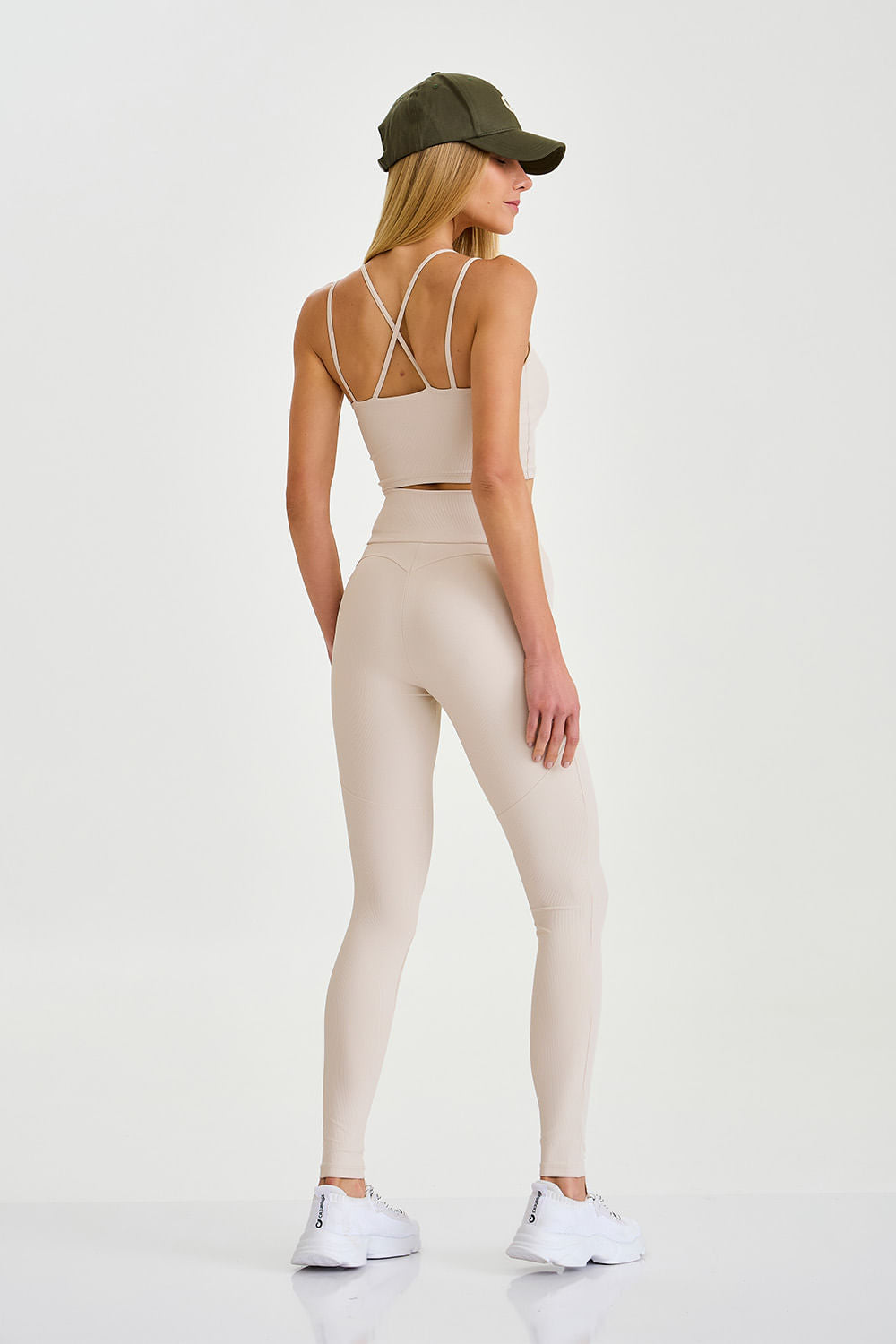 Legging Canelada Com Levanta Bumbum Off White