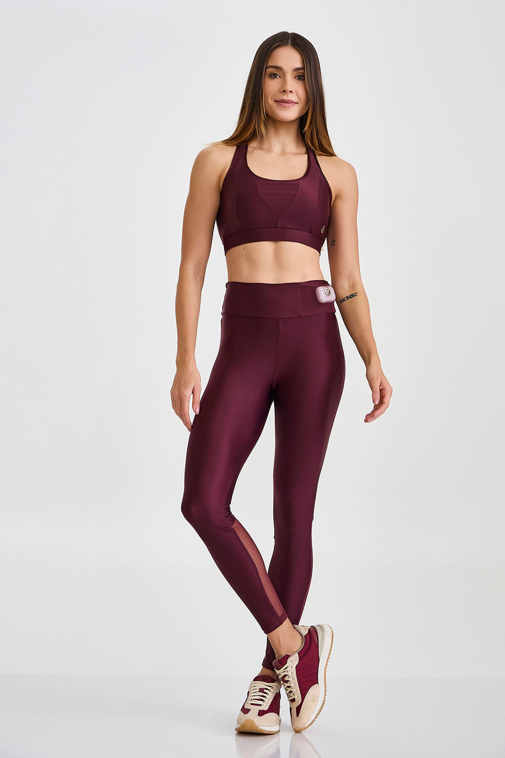 Conjunto Top e Calça Atletika Sustentação Vinho Barolo