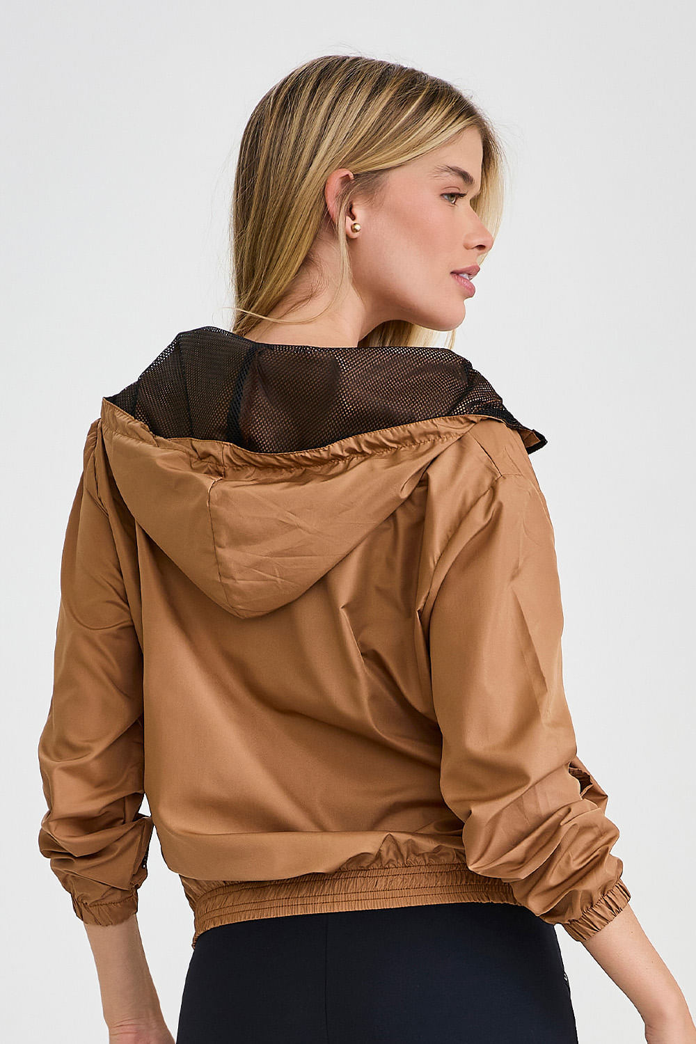 Conjunto 3 em 1 Corta-Vento Com Bolsos Areia