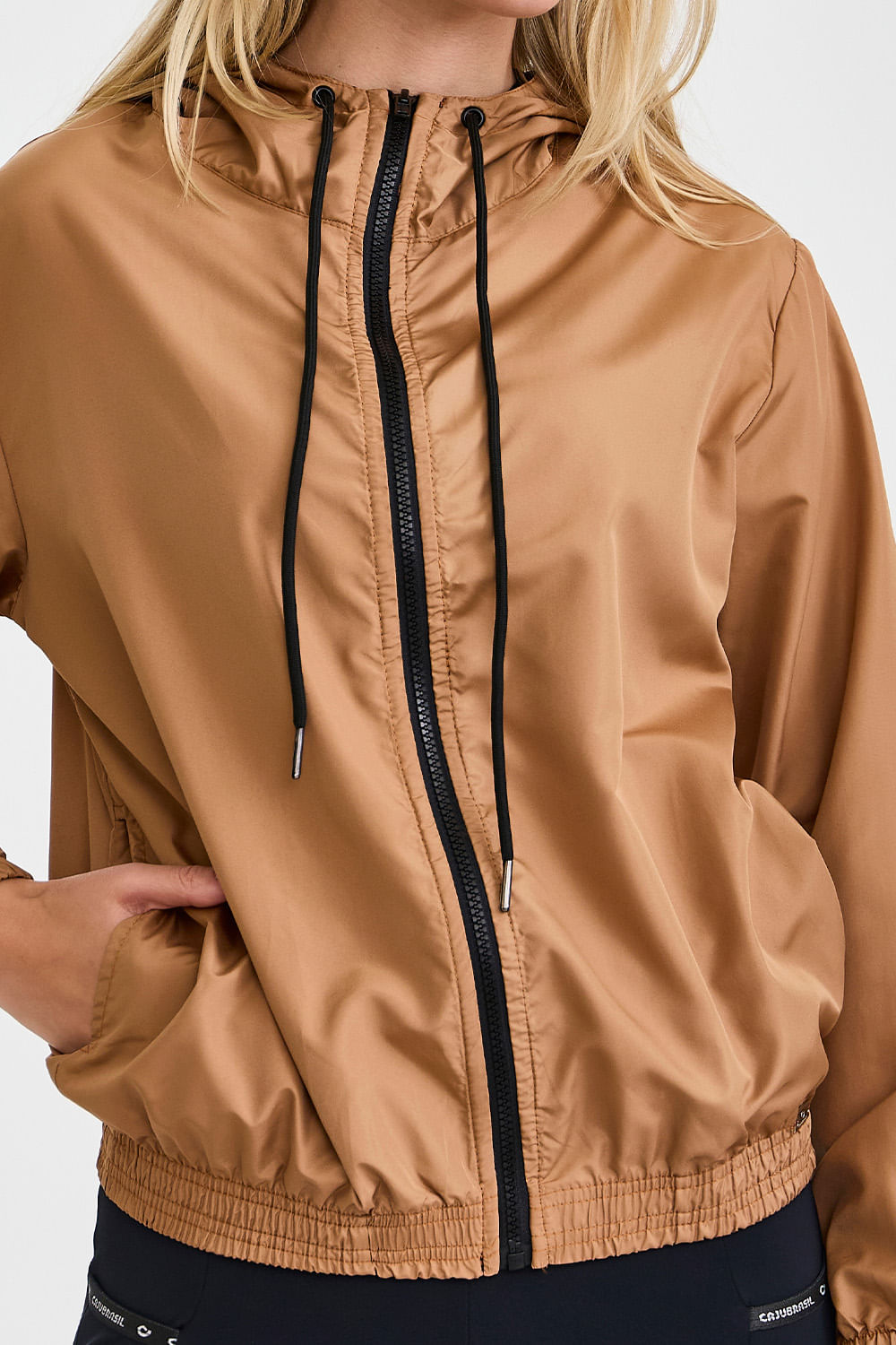 Conjunto 3 em 1 Corta-Vento Com Bolsos Areia