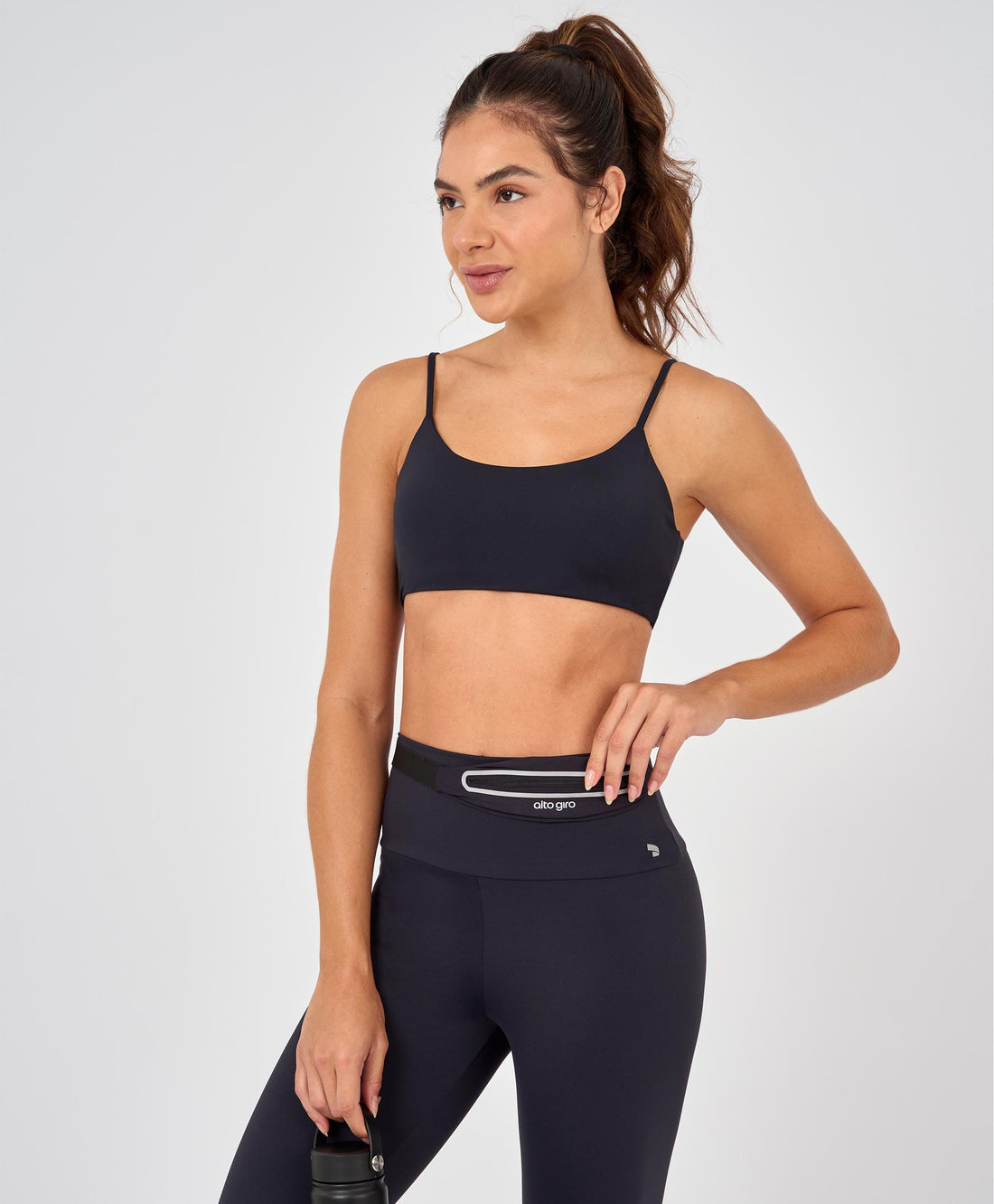 Conjunto Top e Calça Eterno Liso Costas Decotada