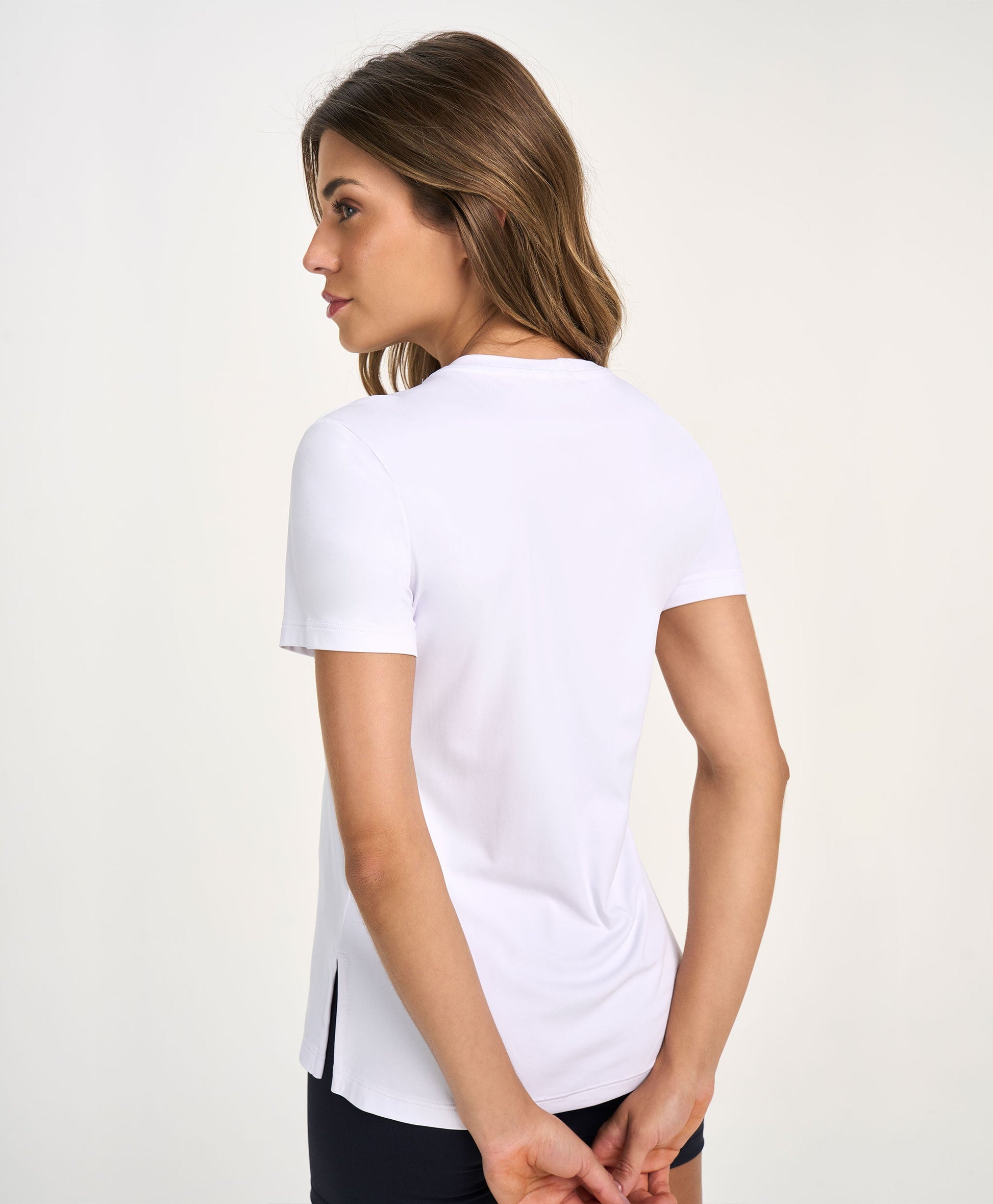 T-Shirt Alto Giro Skin Fit Alongada