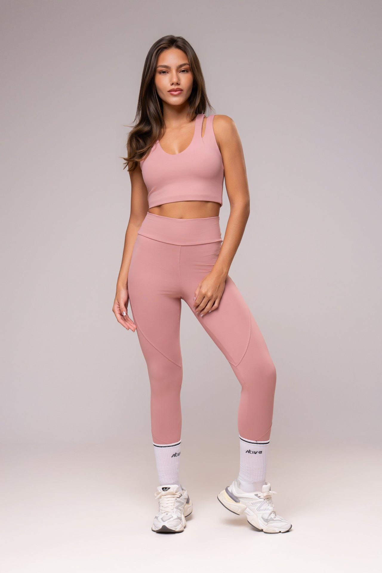 Conjunto Legging e Top Alças Duplas Essentials Rosé