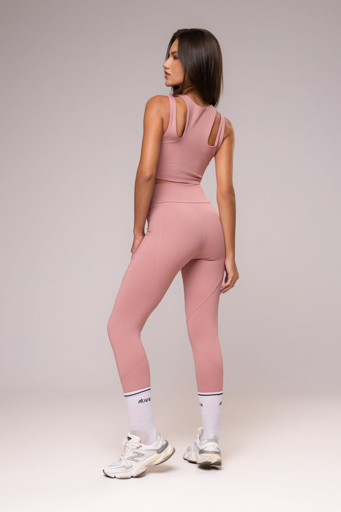Conjunto Legging e Top Alças Duplas Essentials Rosé