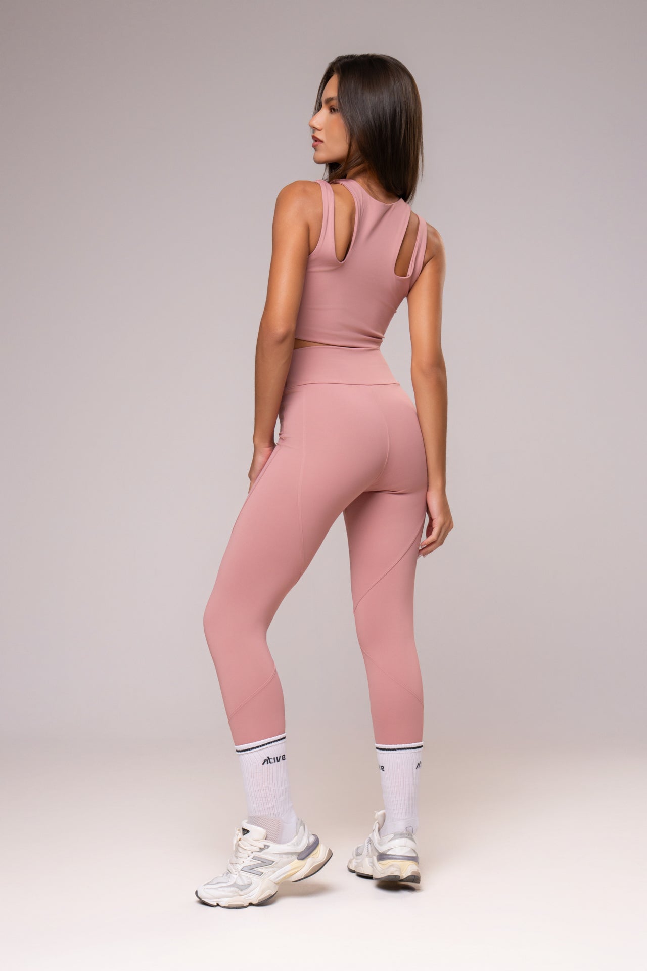 Conjunto Legging e Top Alças Duplas Essentials Rosé