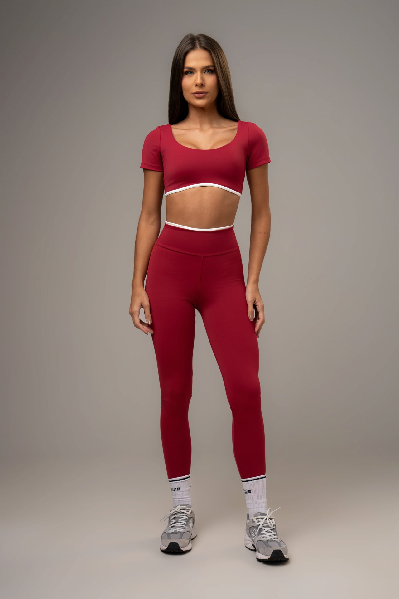 Conjunto Legging e Top Belle Essentials Red Velvet