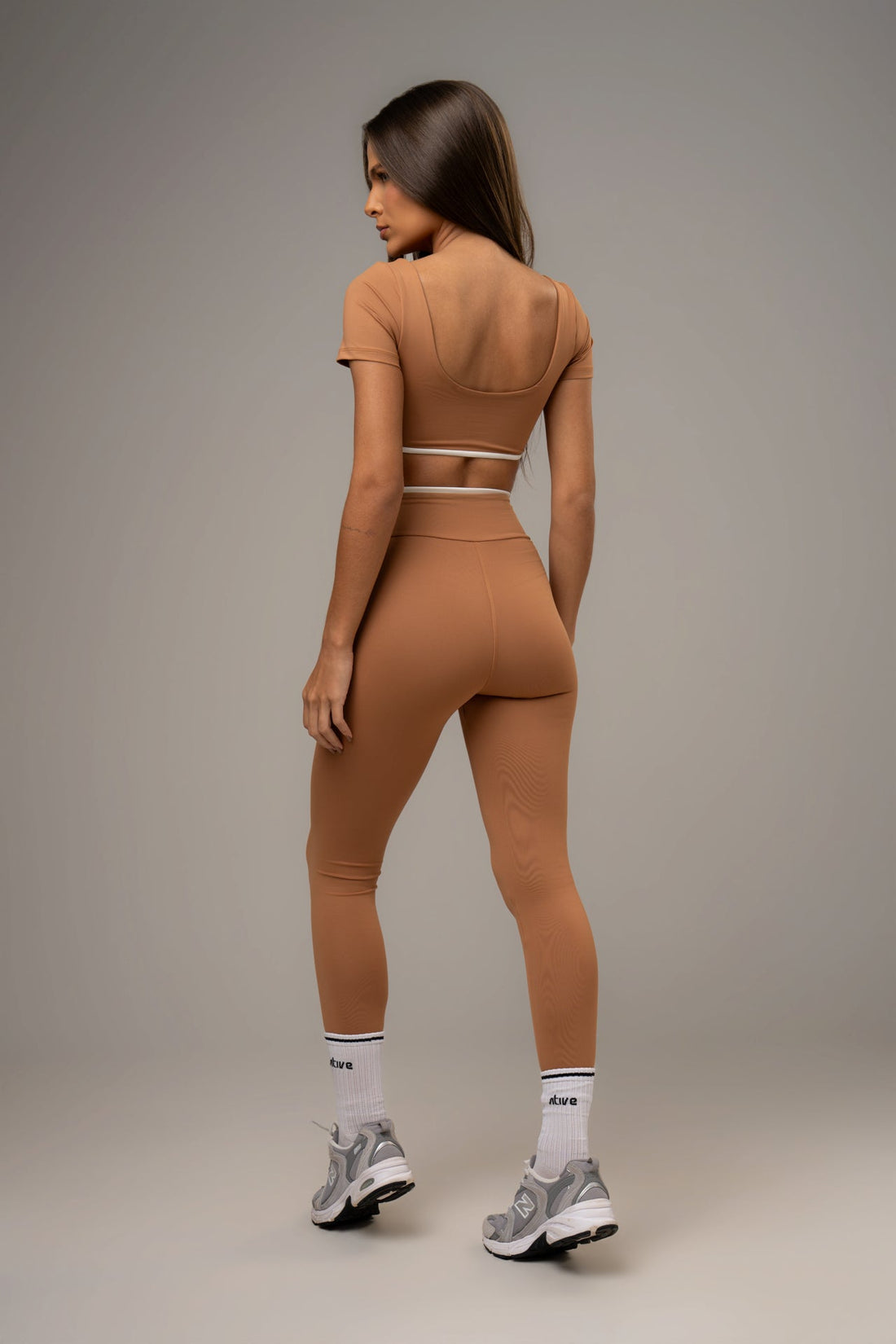Conjunto Legging e Top Belle Essentials Caramelo