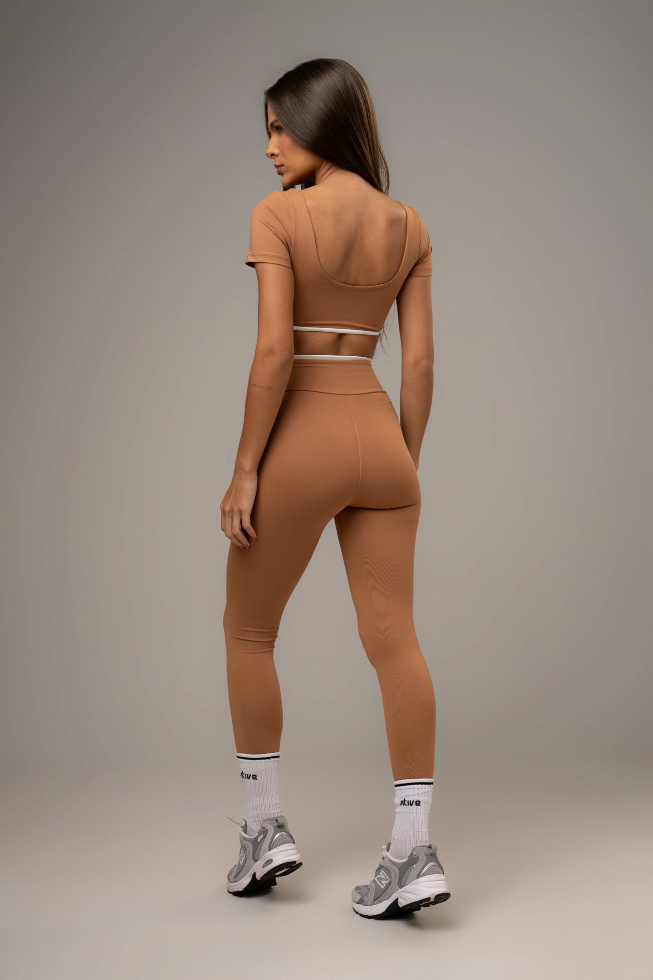 Conjunto Legging e Top Belle Essentials Caramelo