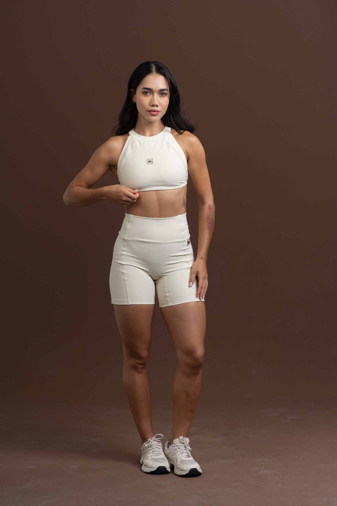 Conjunto Top e Calça Fitness Compressão Madu Creme