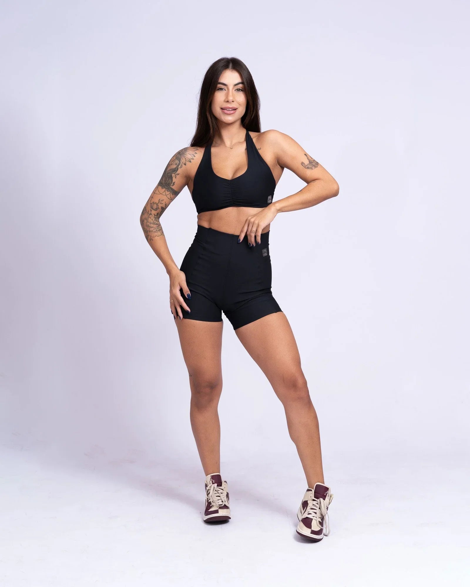 Conjunto Top e Calça Fitness Frente Única Nala Preto