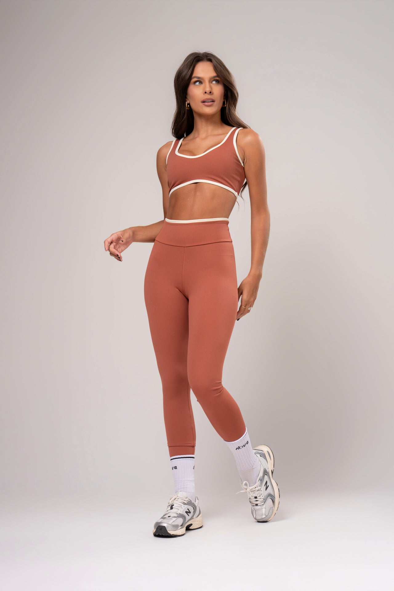 Conjunto Legging e Top Viés Cosmo Terracota