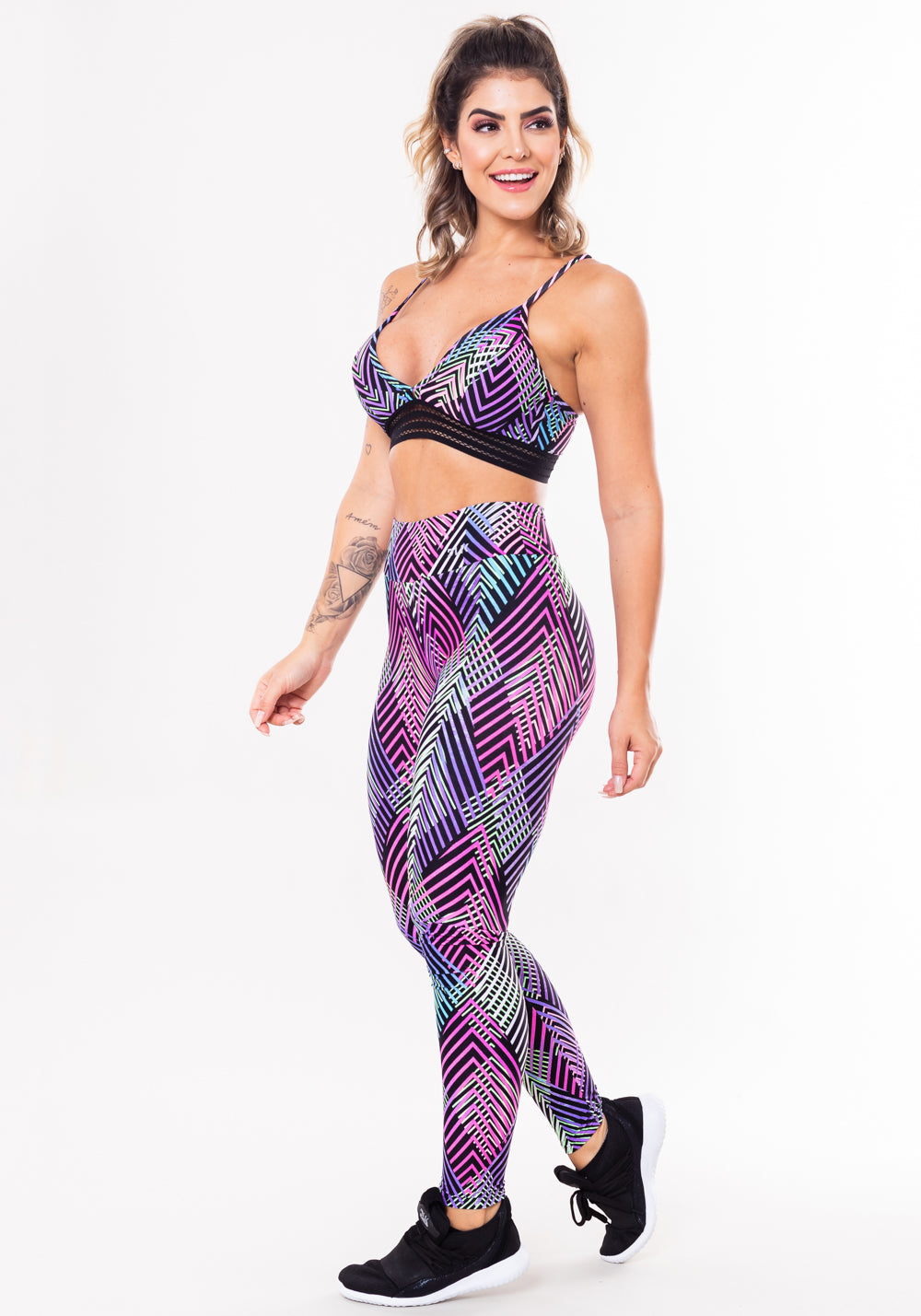 Conjunto Fitness Match Poliamida Estampada Setas Coloridas (top+calça) Dlk