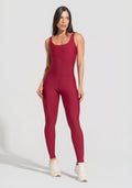 Macacão Fitness Feminino Vermelho Cereja Com Alças Largas E Recortes Aura Dlk