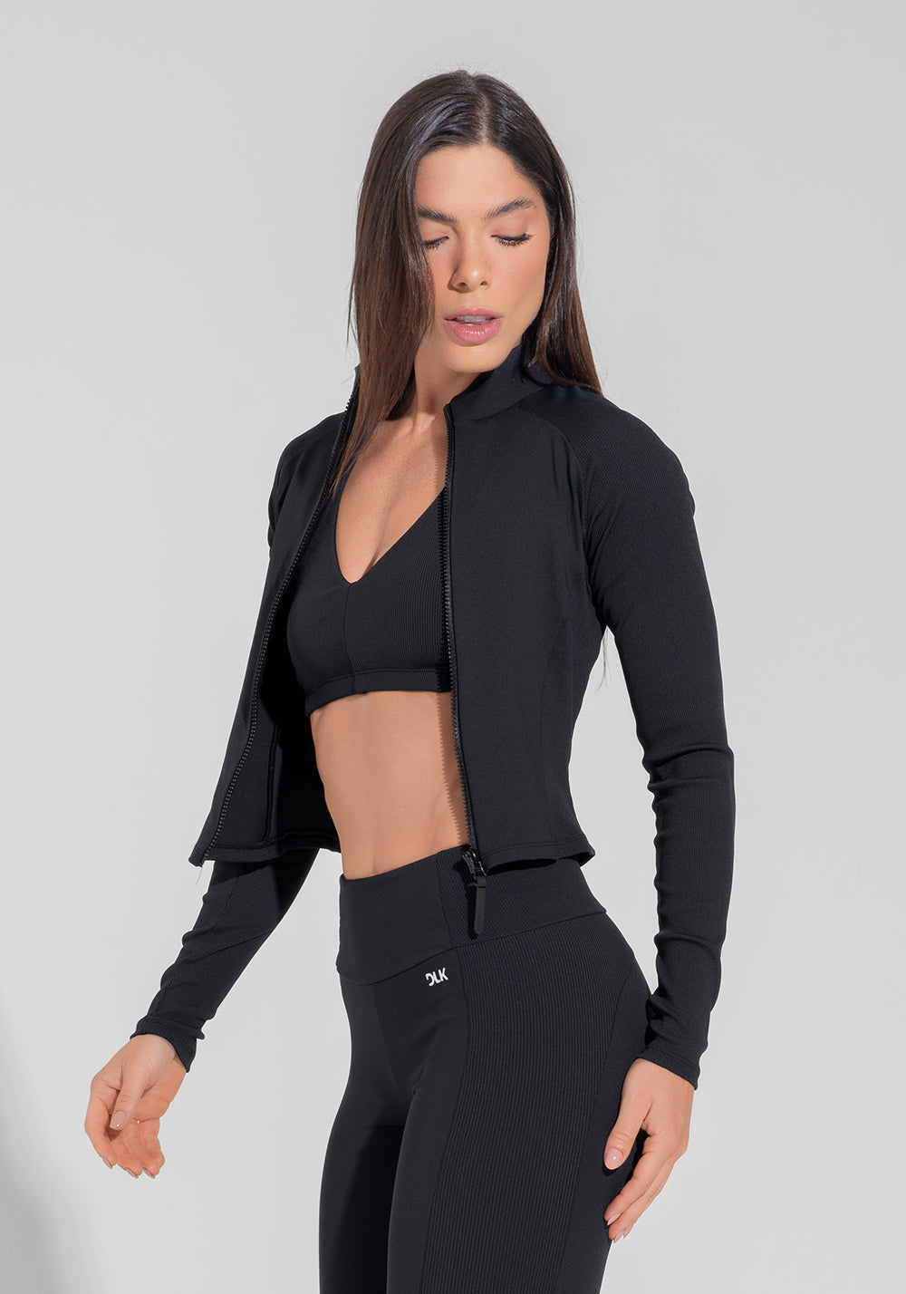 Casaco Fitness Feminino Com Detalhe Canelado Motion Lines Dlk Preto