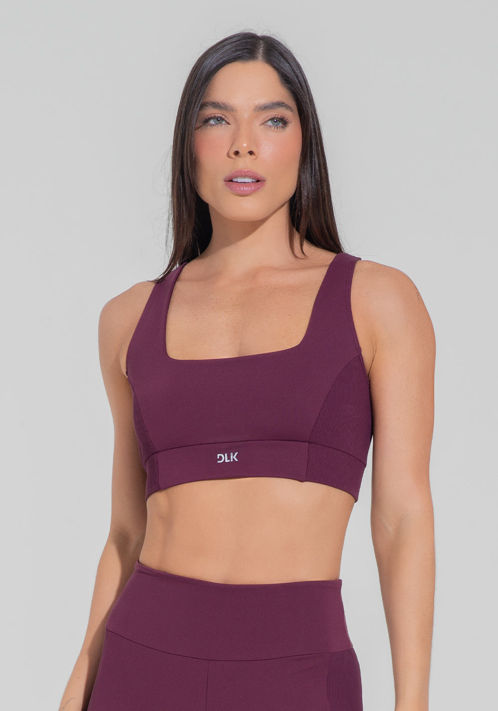 Conjunto Top e Calça Fitness Feminino Nadador Anatômico Com Detalhe Canelado Motion Lines Dlk Vinho