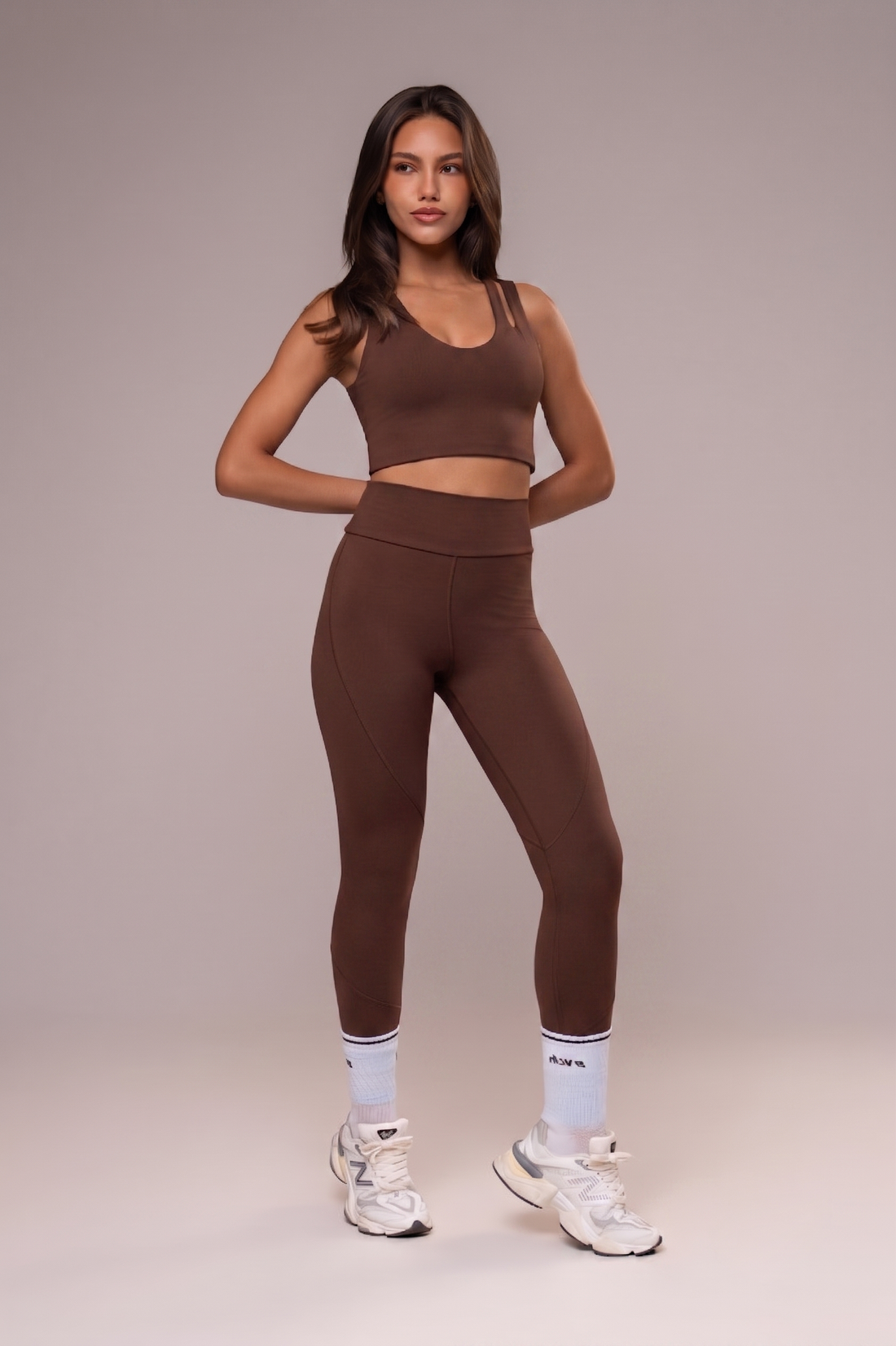 Conjunto Legging e Top Alças Duplas Essentials Chocolate
