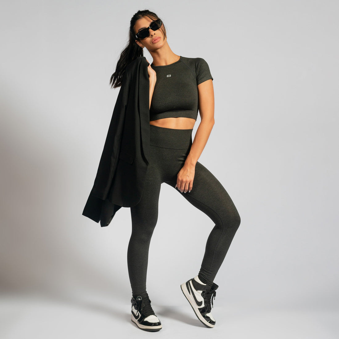 Conjunto Top e Calça Cropped Seamless Mescla Escuro TP1555