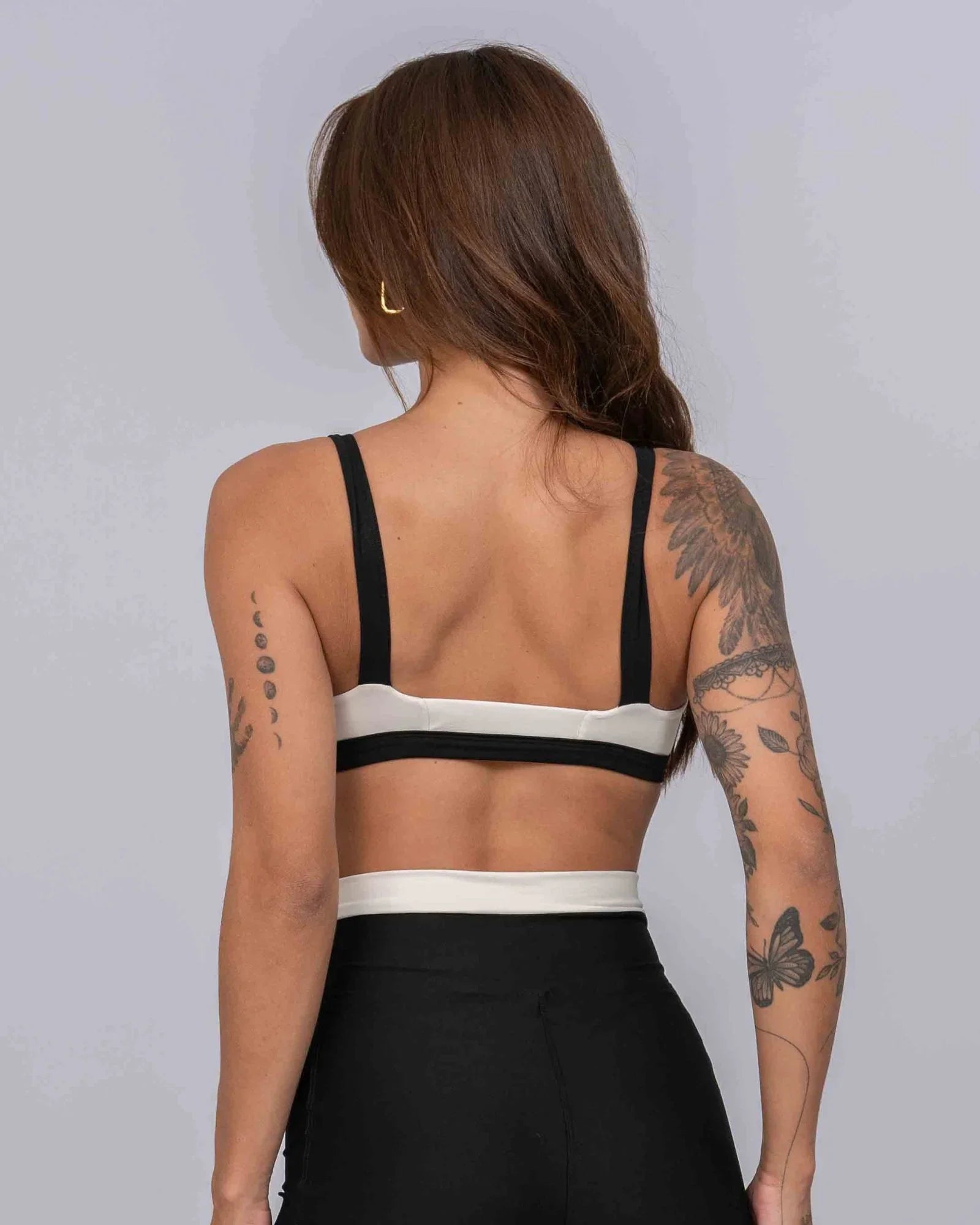 Conjunto Top e Calça Fitness Flow Duo Off White com Super Black
