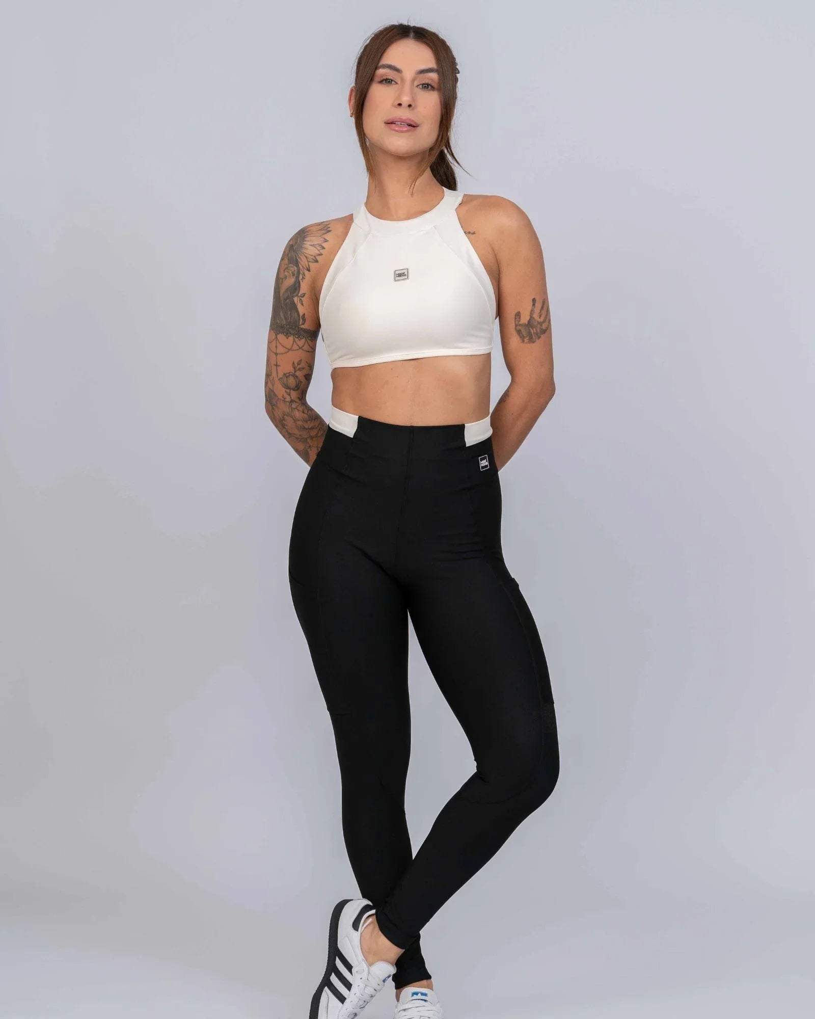 Conjunto Top e Calça Fitness Madu Off White