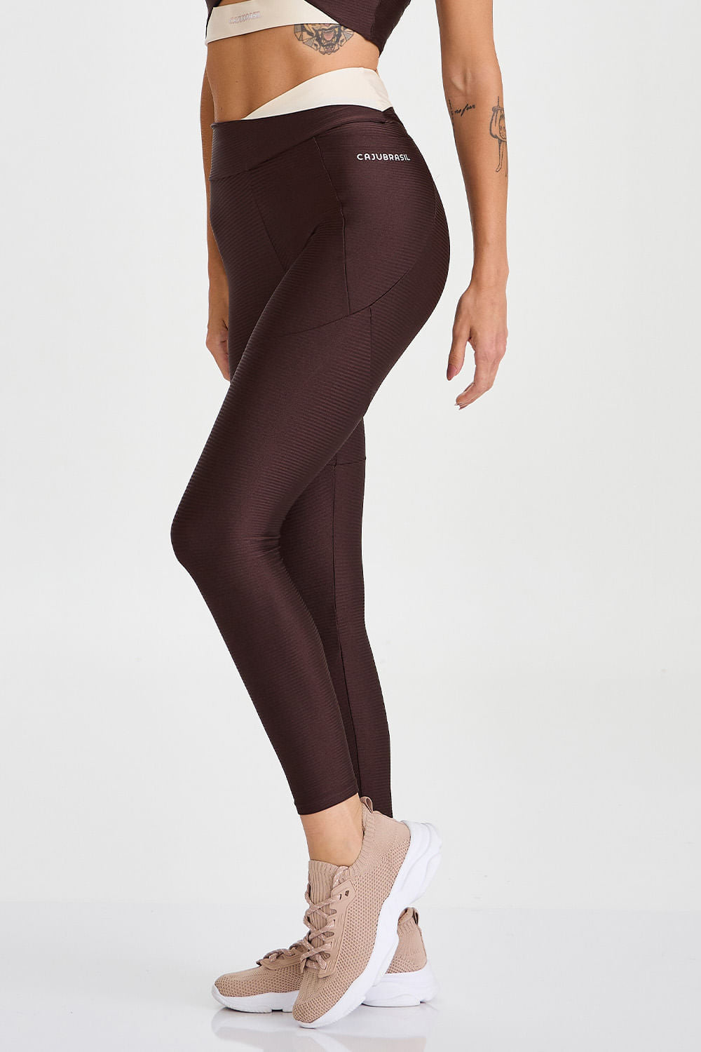 Legging Recortes Bolso Lateral Marrom Coffe