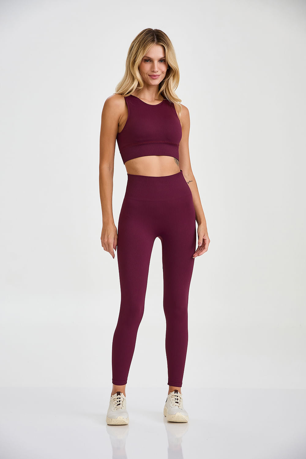 Legging Sem Costura Empina Bumbum Vinho Barolo