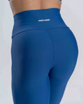Calça legging fitness Confort s/ costura frontal Compressão