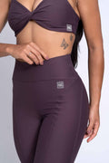 Calça Legging Essence Ameixa Terrosa s/ costura frontal compressão