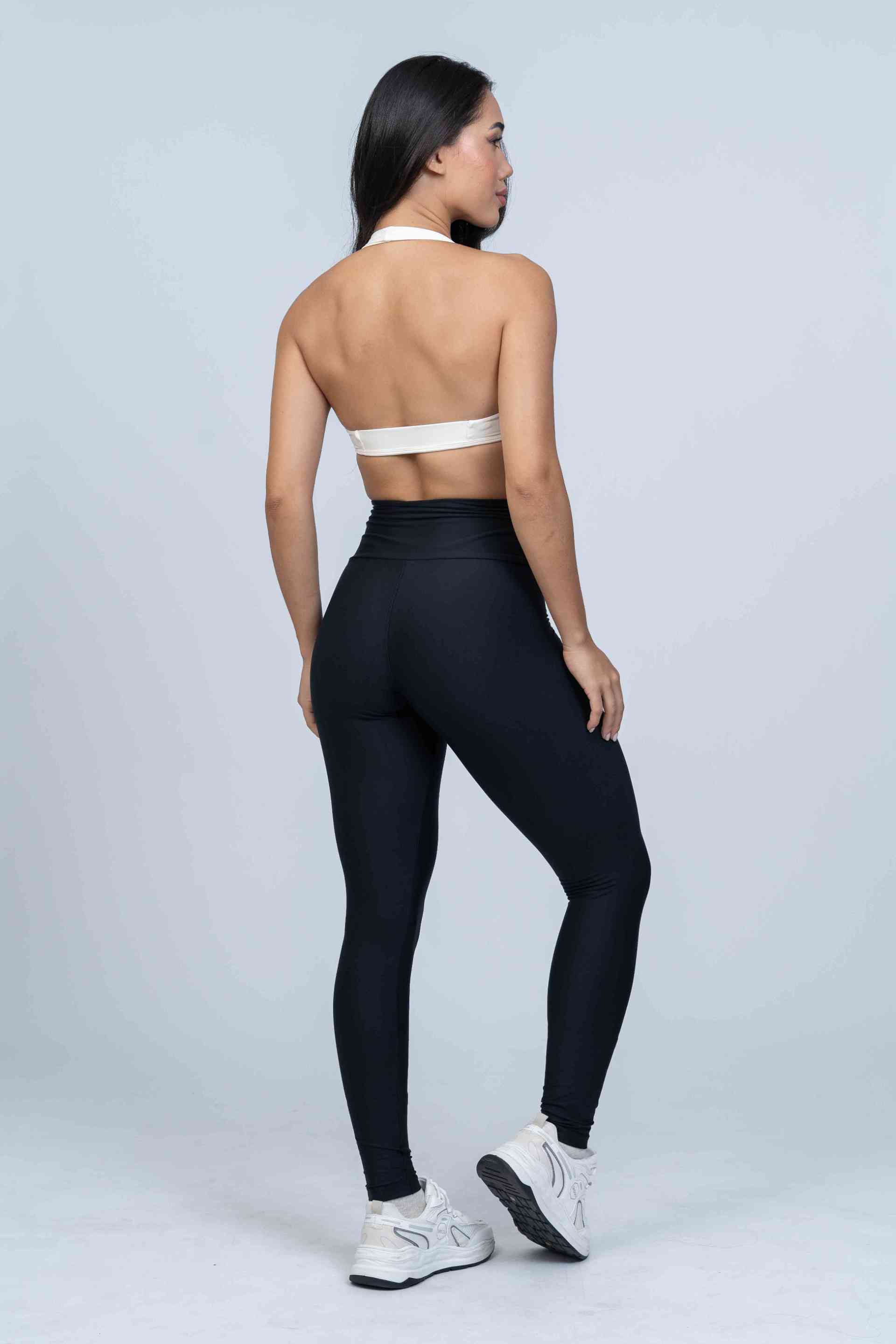 Calça Legging Fitness Slim super Black Sem empina bumbum