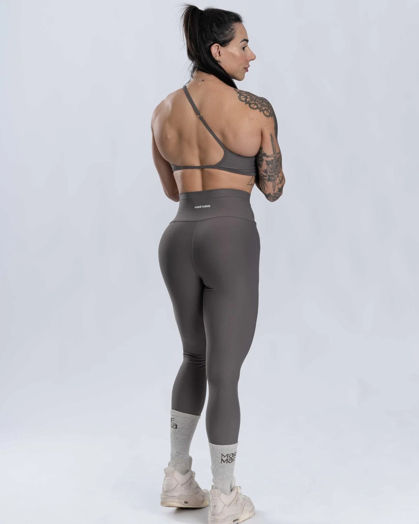 Calça legging fitness Confort s/ costura frontal Compressão
