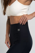 Calça Legging Classic Preta Cintura Alta  Zero Transparência  Compressão Ideal