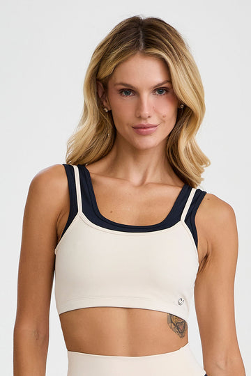 Conjunto Top e Calça Sobreposição Com Proteção Solar Off White